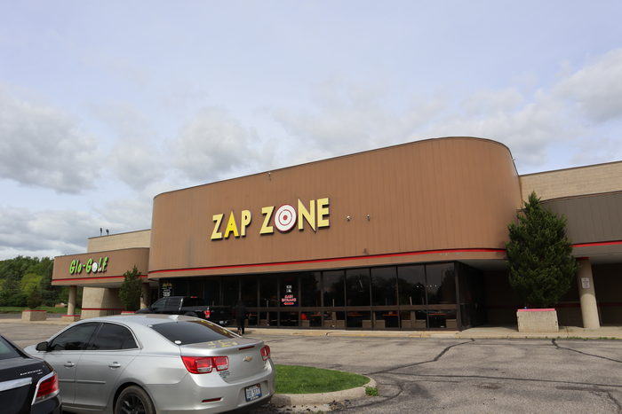 Elmwood Plaza 8 Theatres - May 22 2022